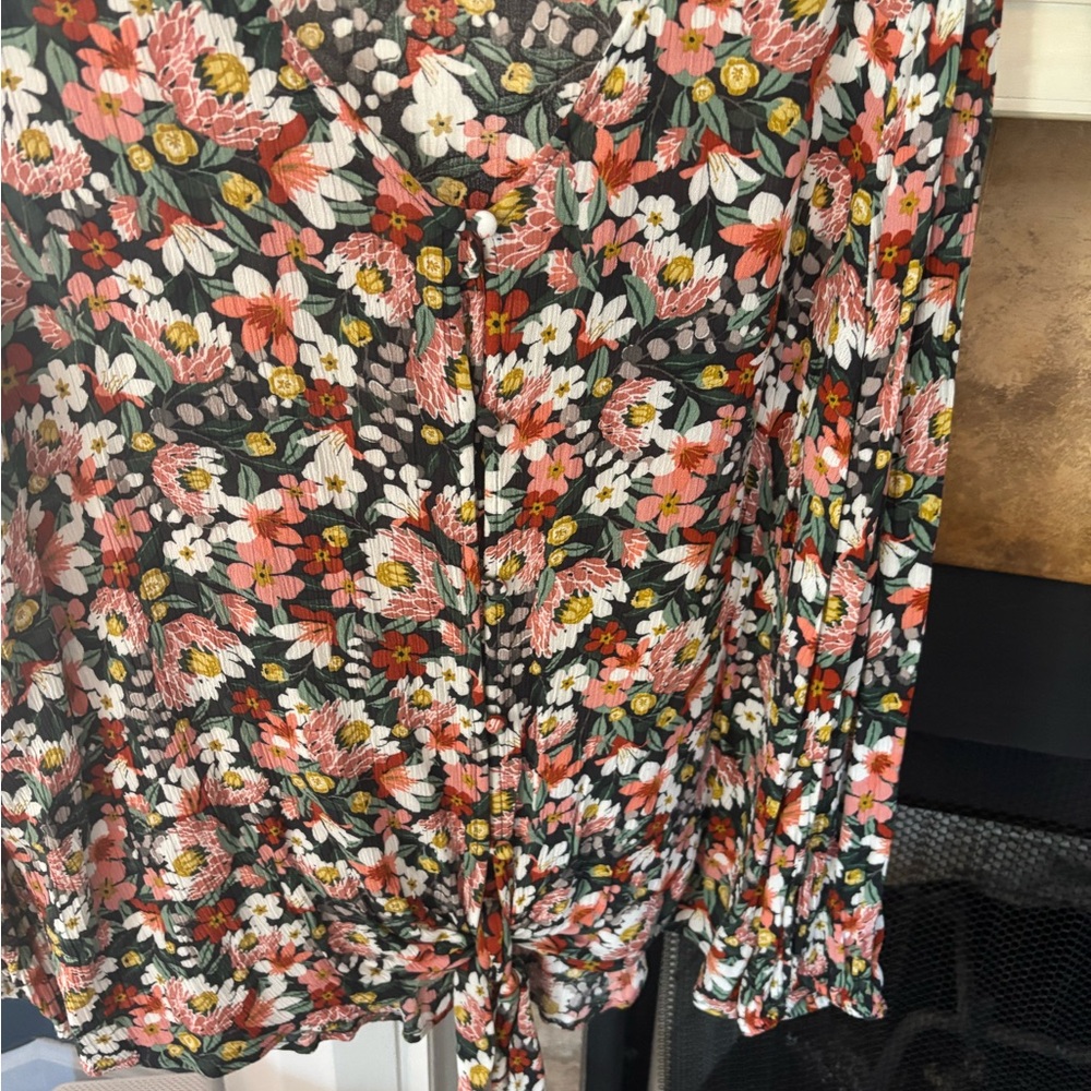 LOFT Floral Blouse - Black, Pink, White - Picture 2 of 3